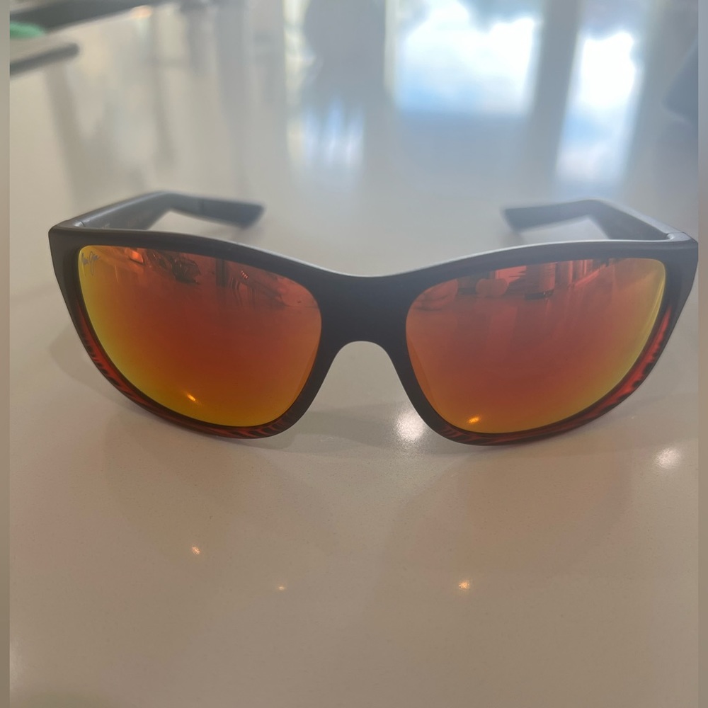 Maui Jim Sun glasses. New